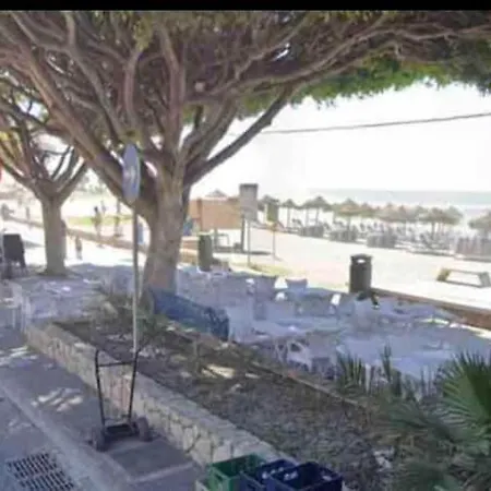 En Primera Linea De Playa El Palo Малага